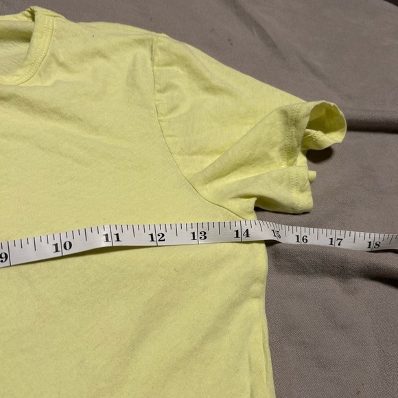 Good American lightweight t shirt. Size small - Picture 4 of 8